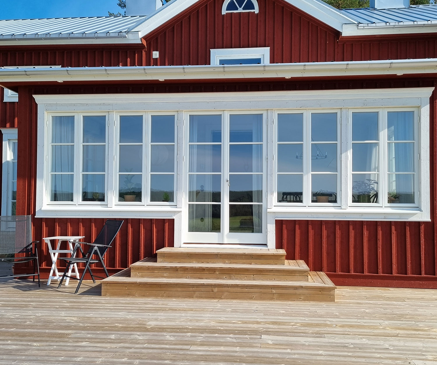 Kopplad-fönsterdörr-inåtgående-undersida